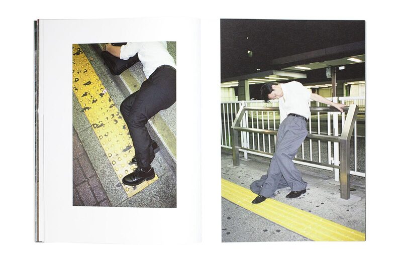 【25％OFF】 HIGH moom | Jaszczuk Pawel - Edition) (Third FASHION 女性情報誌