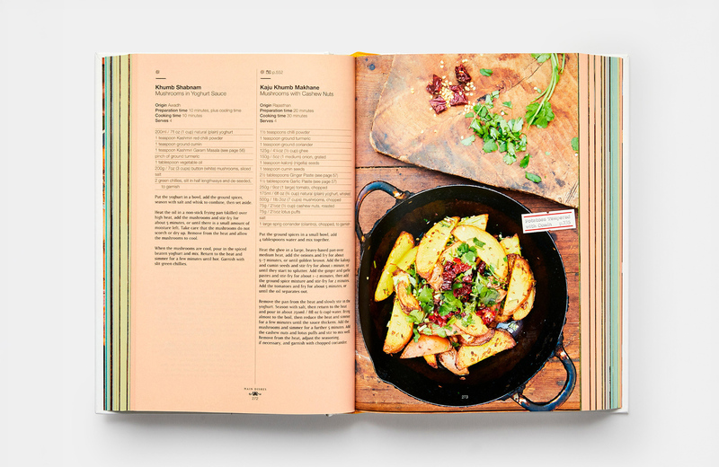 India: The Cookbook - Pushpesh Pant | moom bookshop - art books