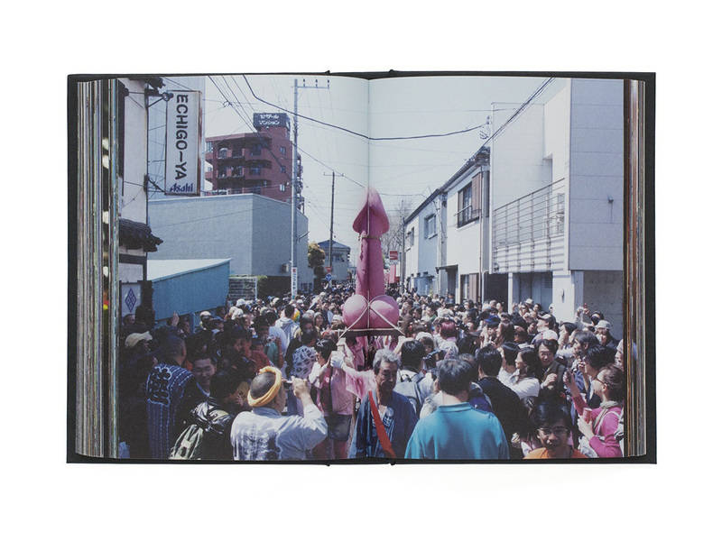 グレート・ザ・歌舞伎町写真集- Great The Kabukicho | moom