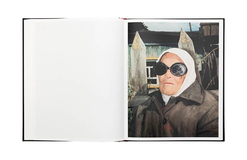 The Unknown - Russia 2003 - Rob Hornstra | moom bookshop - art