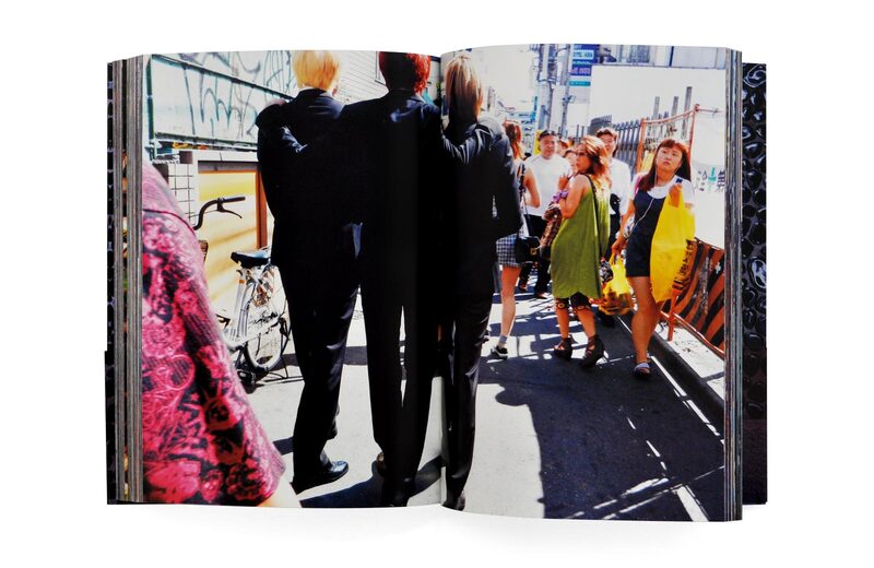 color - Daido Moriyama | moom bookshop - art books and magazines