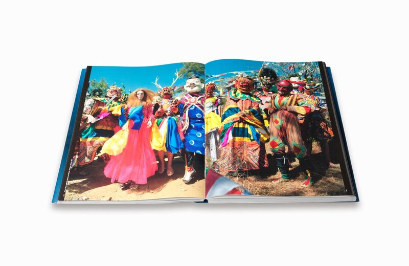 Tim Walker: Shoot for the Moon - Tim Walker | moom bookshop - art