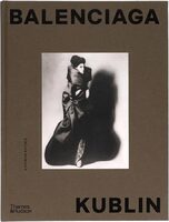 Balenciaga – Kublin: A Fashion Record (9780500026533)
