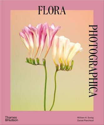 Flora Photographica (平裝版) (9780500297551)