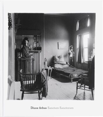 Diane Arbus: Sanctum Sanctorum (9781644231807)