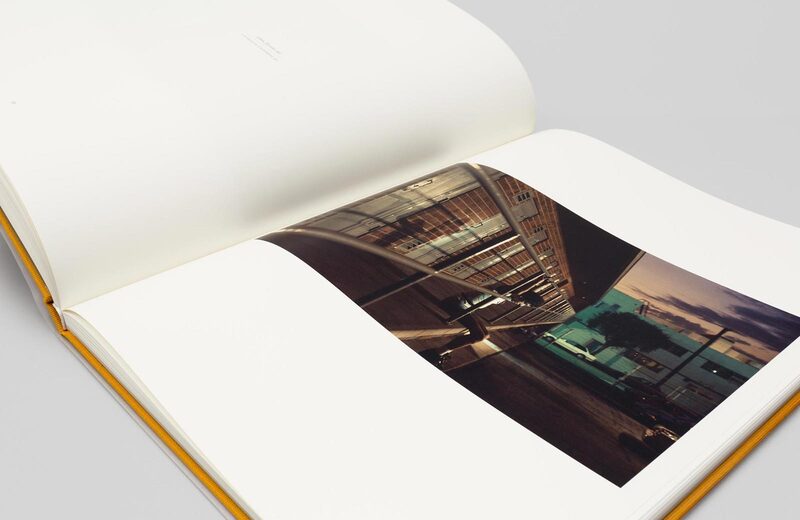 Philip-Lorca diCorcia: Hustlers - Philip-Lorca diCorcia | moom