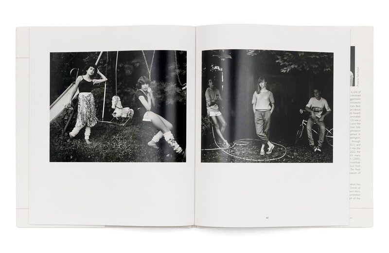 Sally Mann: At Twelve, Portraits of Young Women - Sally Mann、Ann Beattie |  moom bookshop - 藝術書籍與雜誌