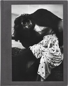Monica - Yves Trémorin | moom bookshop - 攝影書與雜誌