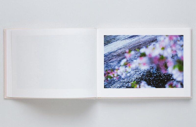 蜷川実花：VIRA (SKY Edition) - 蜷川実花| moom bookshop - 藝術書籍
