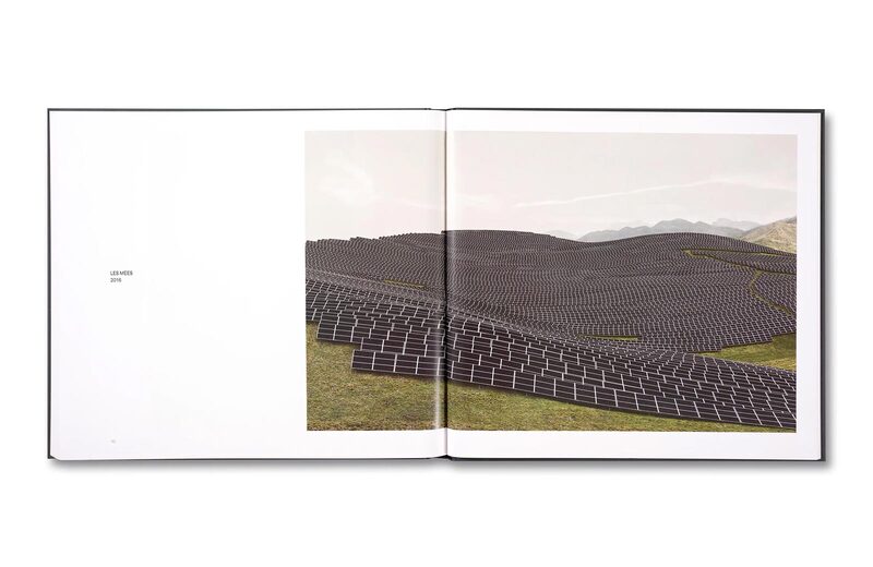 Visual Spaces of Today - Andreas Gursky | moom bookshop - art