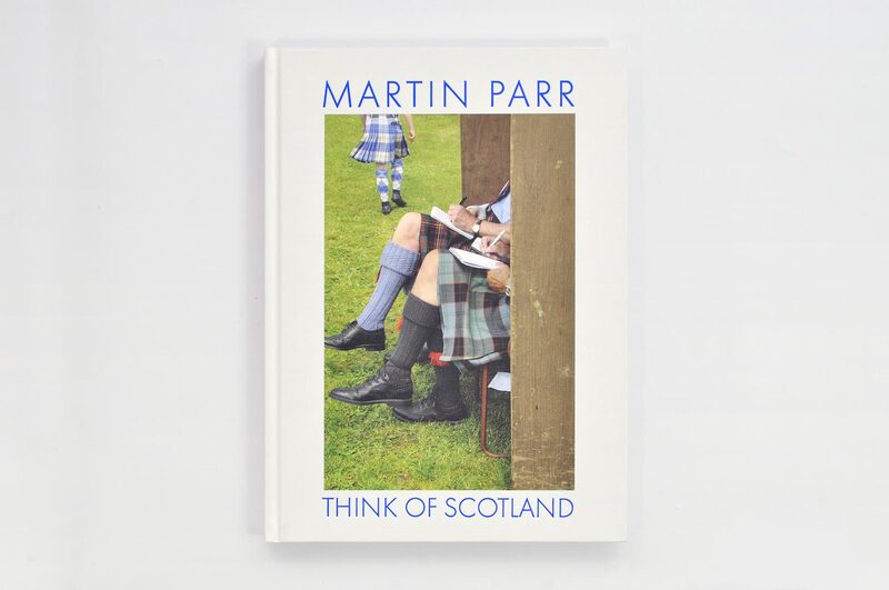 アート・デザイン・音楽 MARTIN PARR THINK OF SCOTLAND Think of Scotland | Collector's Edition – Damiani Books