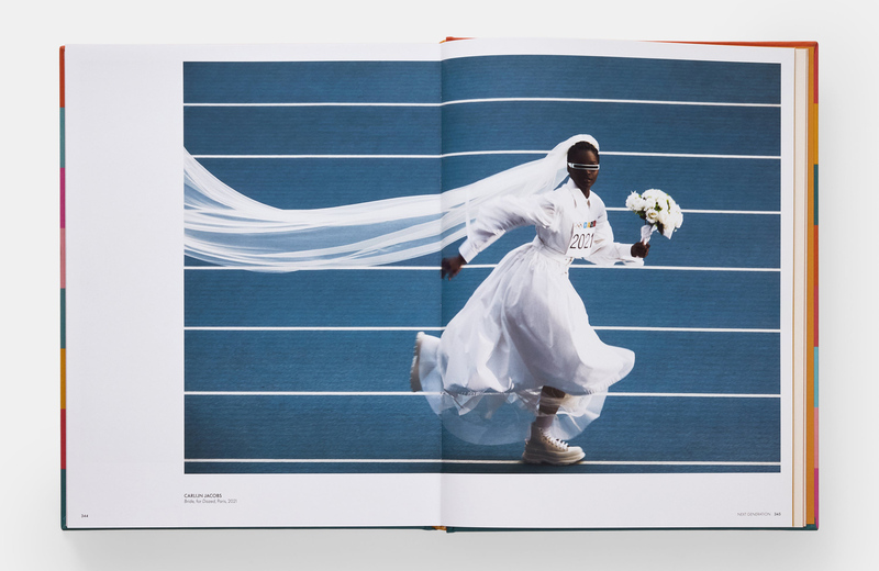 Mix & Match: Fashion Photography Meets Contemporary Art | moom