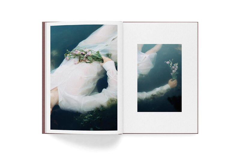 Agua - Denisse Ariana Pérez | moom bookshop - art books and magazines