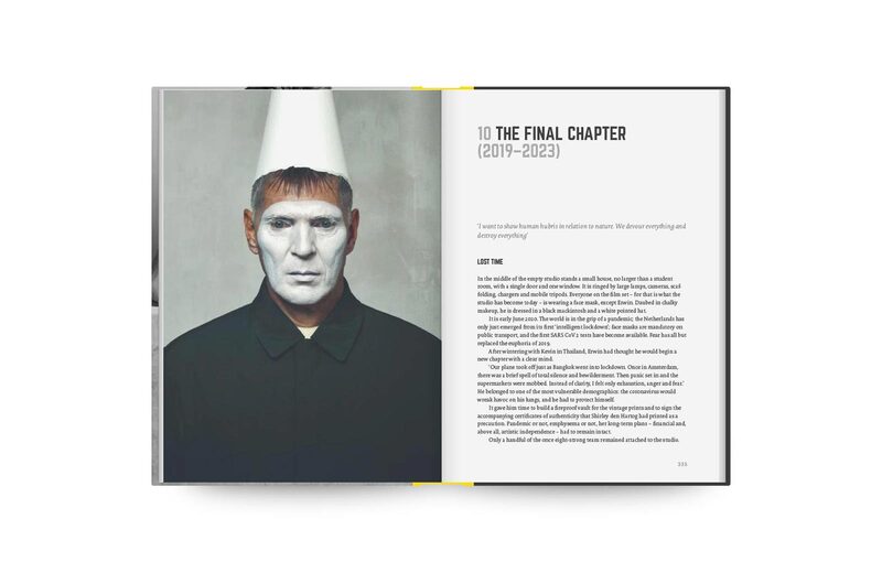 Erwin Olaf: The Biography - Erwin Olaf、Mischa Cohen | moom