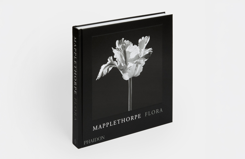 Mapplethorpe Flora: The Complete Flowers - Robert Mapplethorpe
