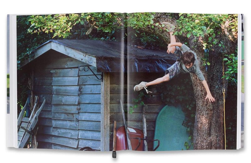 Jeff Wall: Catalogue Raisonne 2005-2021 - Jeff Wall | moom