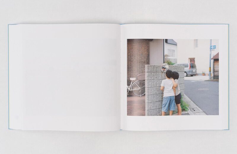 Haru and Mina (Second printing) - Hideaki Hamada | moom bookshop