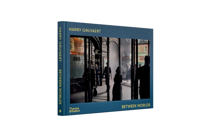 Harry Gruyaert: Between Worlds - Harry Gruyaert | moom bookshop