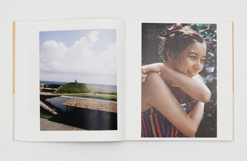 直筆サイン入】上白石萌歌 写真集 charm charm 直筆サイン入】上白石