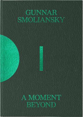 A Moment Beyond (9782489146011)