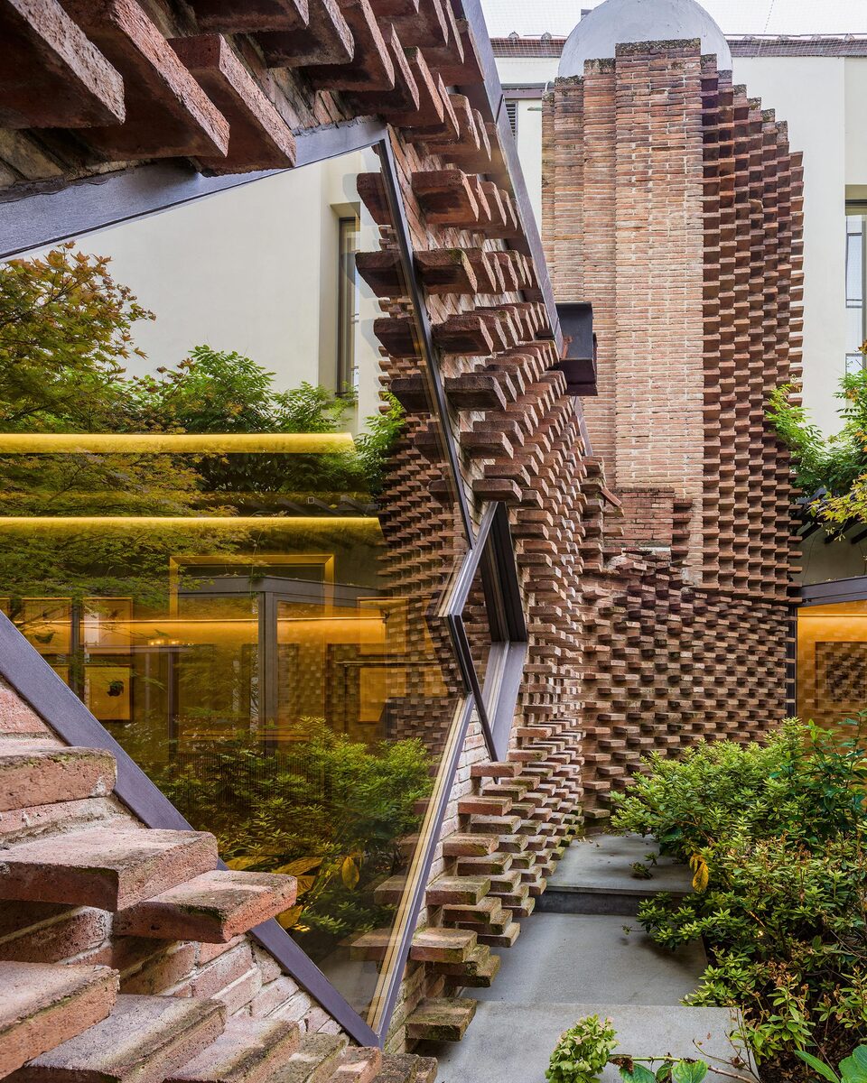 用魔鬼的細節，顛覆現代主義的規則：義大利建築詩人Carlo Scarpa