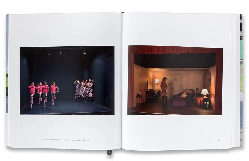 jeff wall catalogue raisonné 2005-2021 Jeff Wall: Catalogue Raisonne 2005-2021 - Jeff Wall | moom