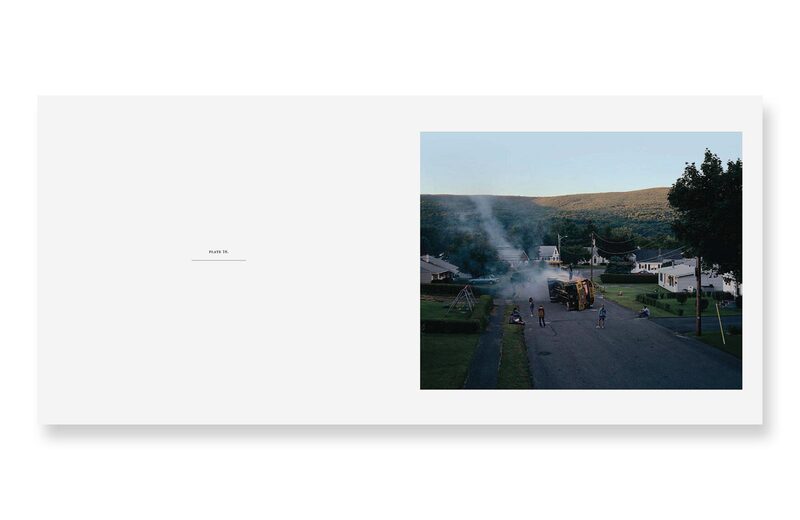 アート・デザイン・音楽 Gregory Crewdson rizzoli new york Gregory Crewdson Book | eBay
