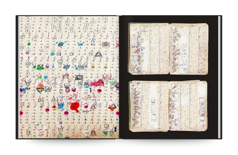 Art Brut. The Book of Books | moom bookshop - art books and magazines