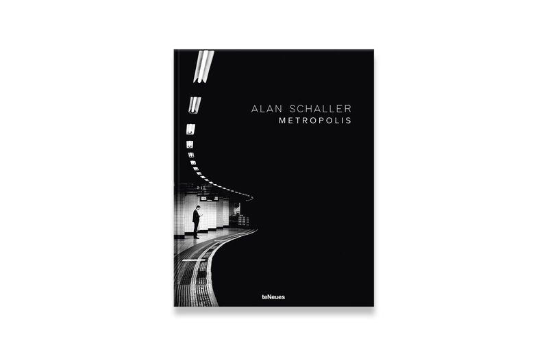 Metropolis - Alan Schaller | moom bookshop - 藝術書籍與雜誌