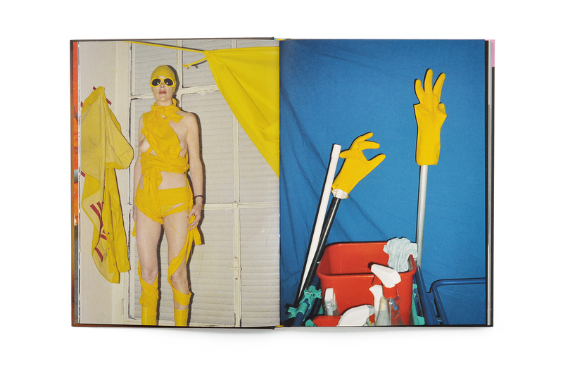 アート・デザイン・音楽 Walter Pfeiffer - Cherchez la femme! Cherchez la femme! - Walter Pfeiffer | moom bookshop