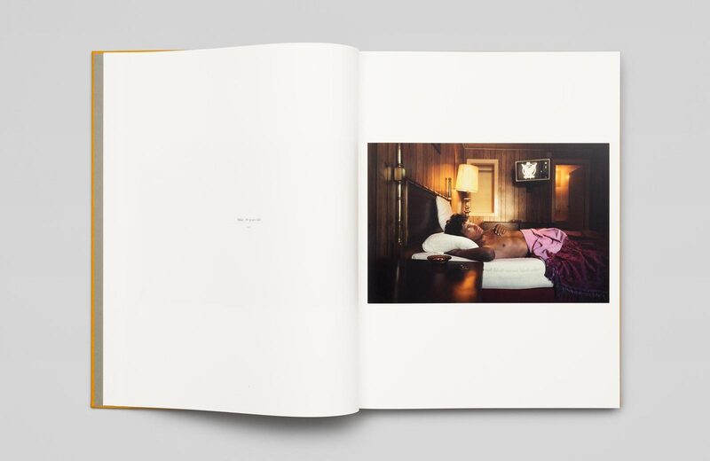 Philip-Lorca diCorcia: Hustlers - Philip-Lorca diCorcia | moom Philip-Lorca diCorcia: Hustlers - Philip-Lorca diCorcia | moom
