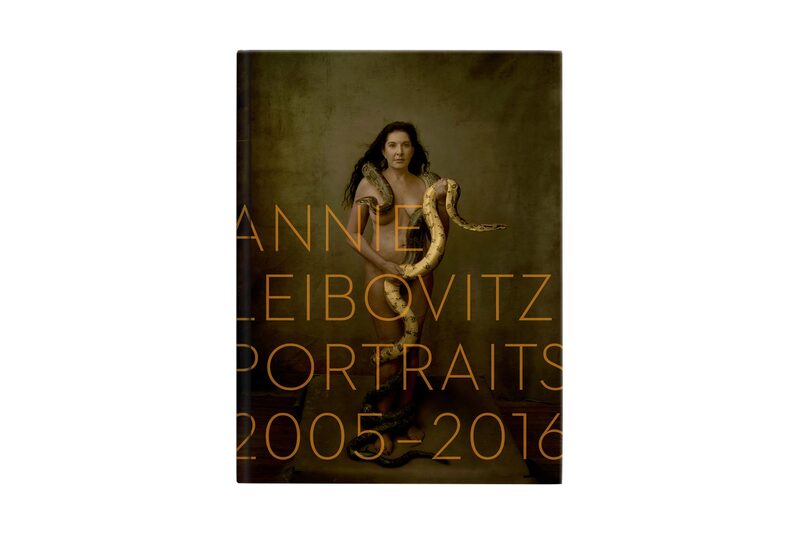 洋書 Annie Leibovitz: Portraits 2005-2016 Amazon.co.jp: Portraits 2005-2016 : Leibovitz, Annie: 洋書