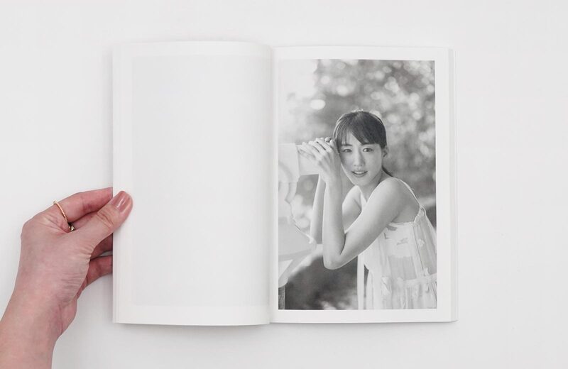 ハルカノイセカイ 03 - 新津保建秀、綾瀬はるか | moom bookshop