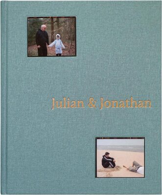 Julian & Jonathan (9781915423559)