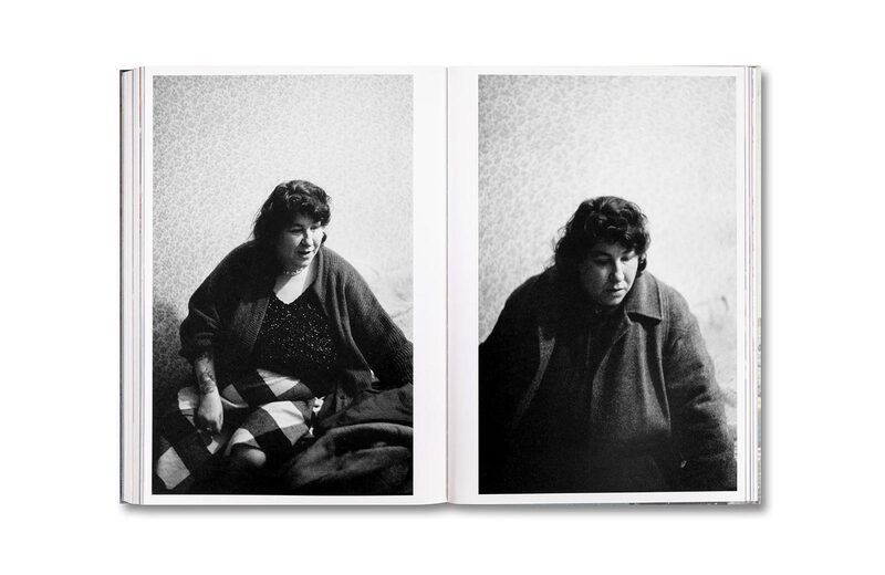 Ray's a Laugh - Richard Billingham | moom bookshop - art books and