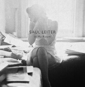 美品❗️SAUL LEITER: Early Black and White Amazon.com: Saul Leiter - early black and white
