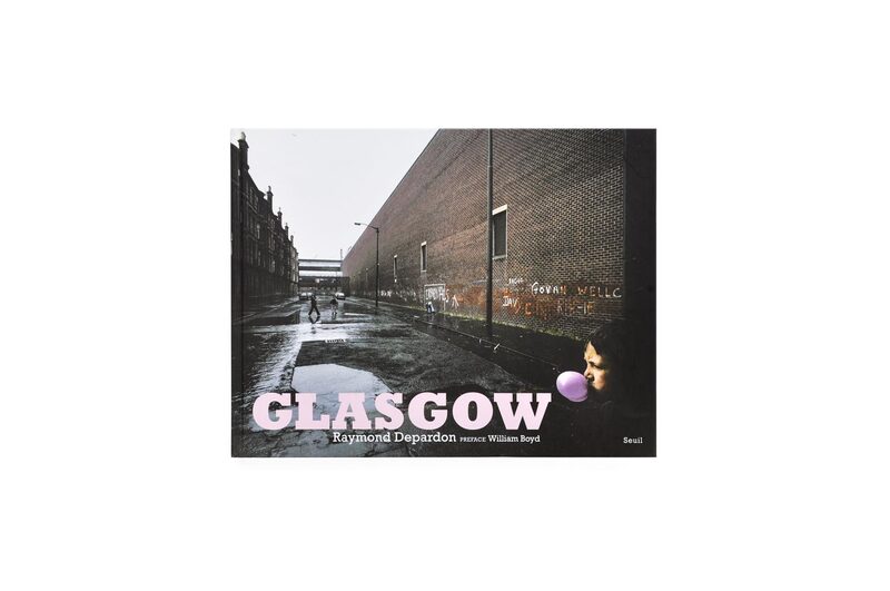 Glasgow - Raymond Depardon | moom bookshop - art books and magazines