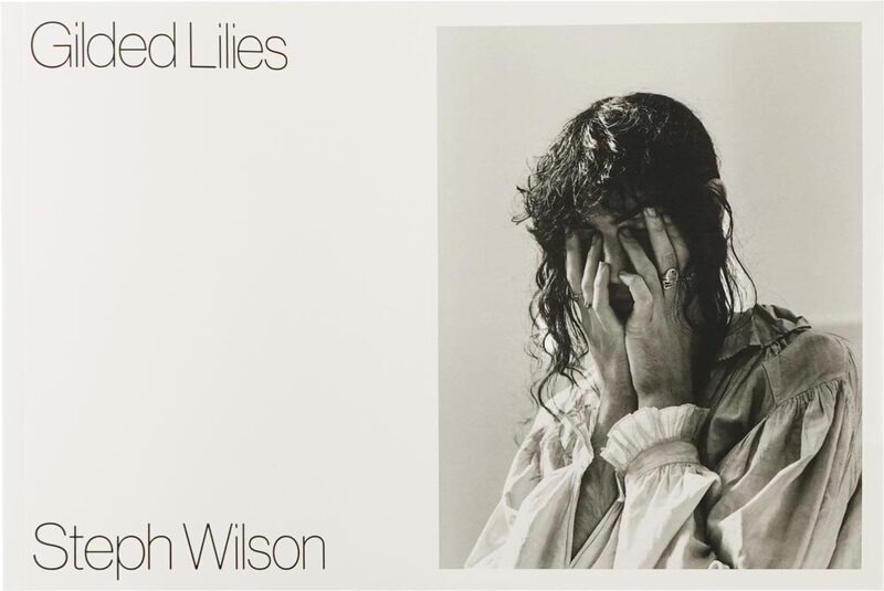 Gilded Lilies (9781036932916)