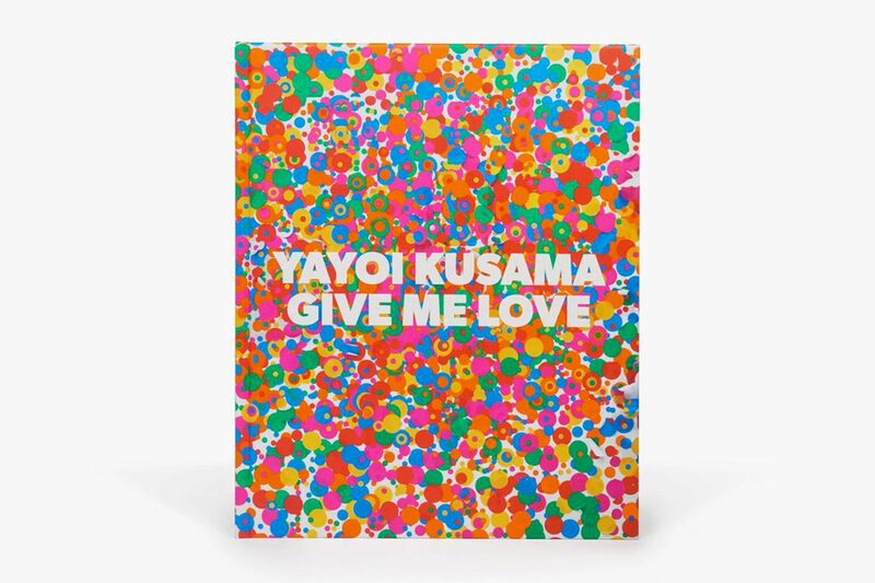 洋書　YAYOI KUSAMA　 GIVE ME LOVE　草間彌生　図録 Yayoi Kusama: Give Me Love - 草間彌生| moom bookshop - 藝術書籍與雜誌