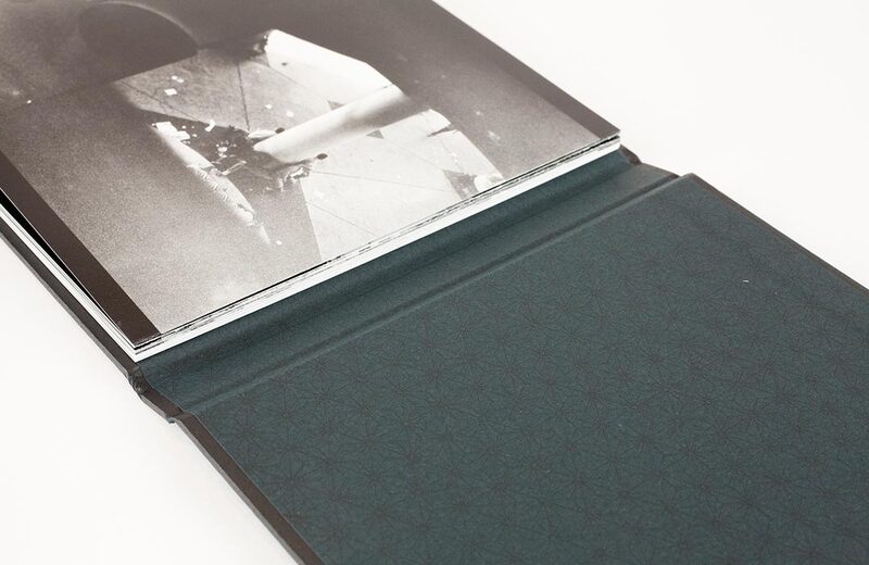 走馬灯のようにー釜ヶ崎2000・2014 - 須田一政| moom bookshop - 藝術